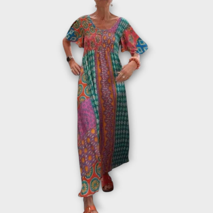 Melania - Lebhaftes Boho-Kleid