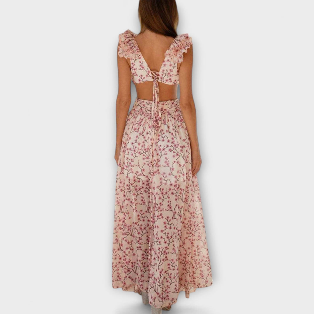 Elin - Maxikleid mit Rüschensäumen und Cut-Out-Details