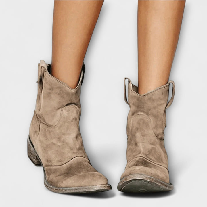 Marla - Wildlederstiefel im Savannah-Stil